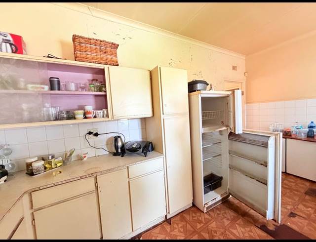 2 BEDROOM HOUSE FOR SALE IN VANDERBIJLPARK CW 6
